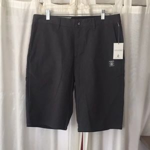 Volcom shorts